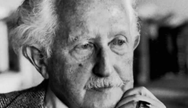 Erik Erikson